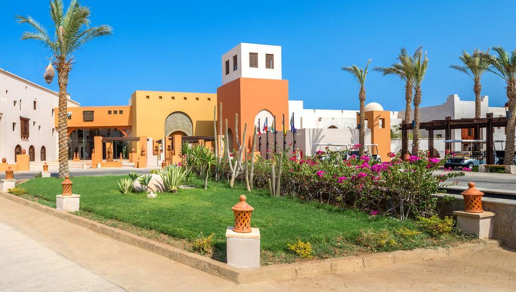 Port Ghalib Resort Exterior photo